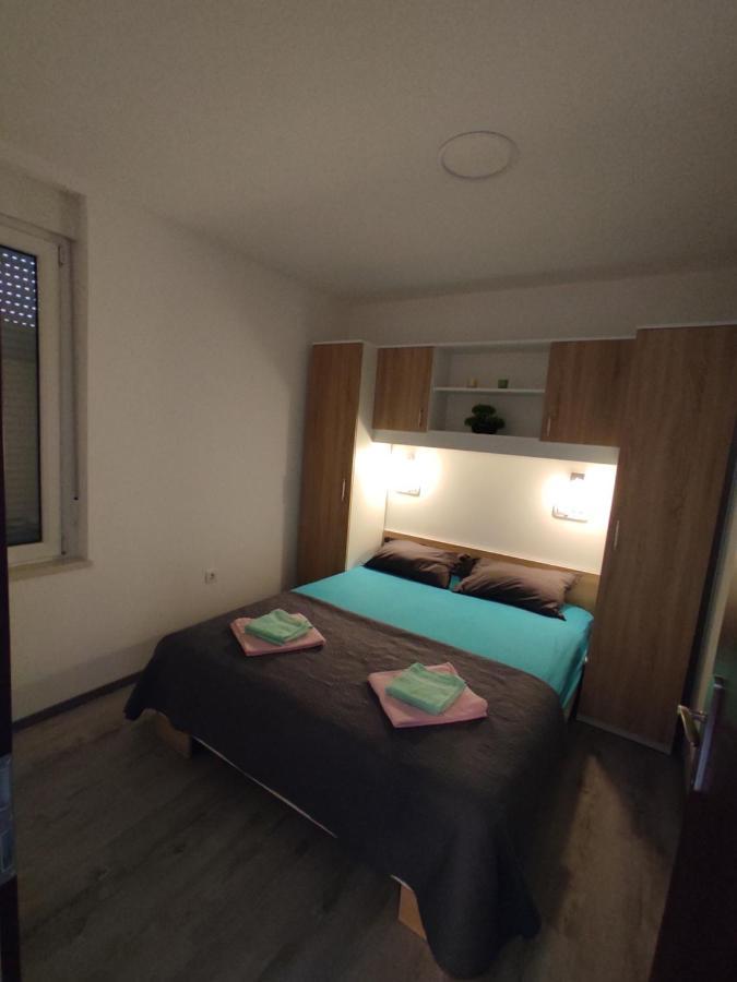Apartment Ravnice Omis Ngoại thất bức ảnh