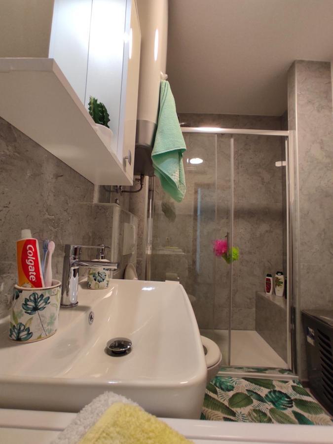 Apartment Ravnice Omis Ngoại thất bức ảnh