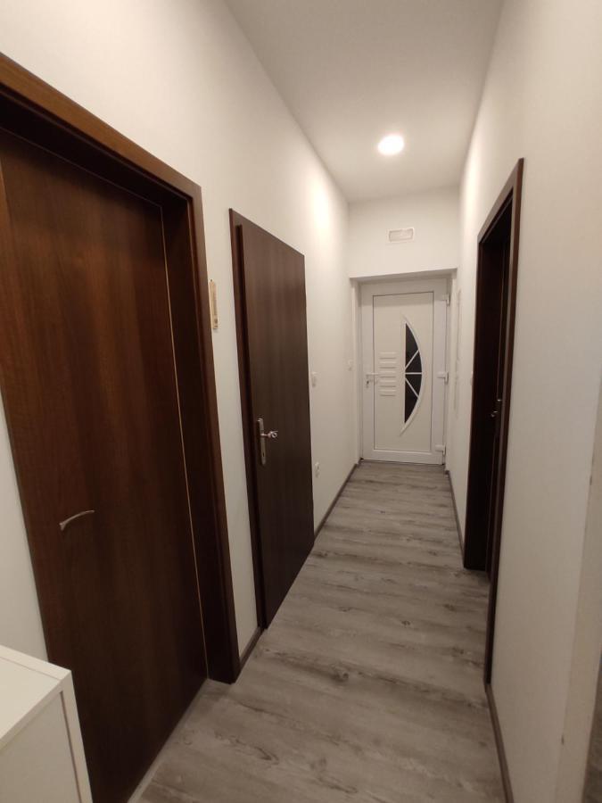 Apartment Ravnice Omis Ngoại thất bức ảnh