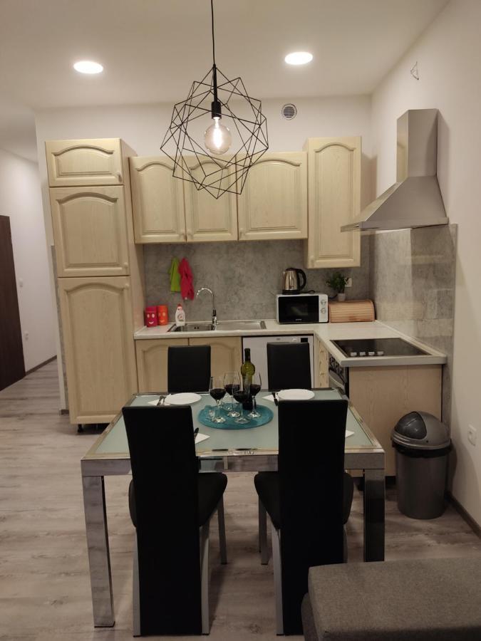 Apartment Ravnice Omis Ngoại thất bức ảnh
